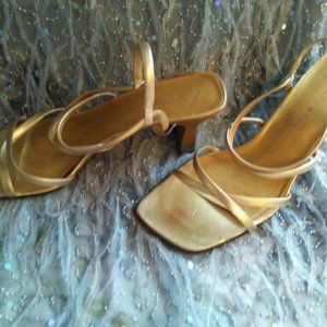 Bandolino gold heel sandals